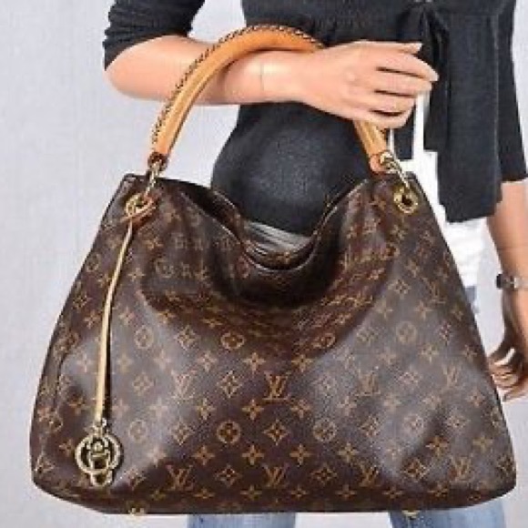 Louis Vuitton Bags | Brand New Artsy | Poshmark